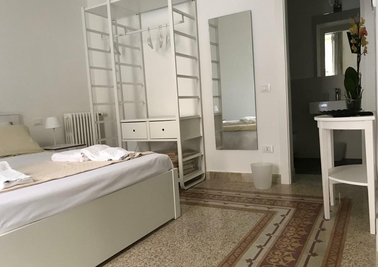 Fofino'S Rooms Palermo Exterior foto